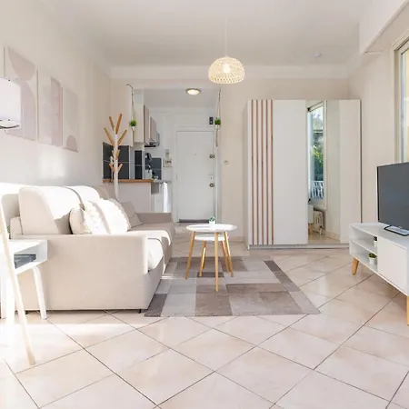 Le Leo - Terrasse, Parking, Piscine, Netflix *