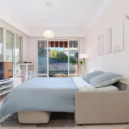 Apartment Le Leo - Terrasse, Parking, Piscine, Netflix *
