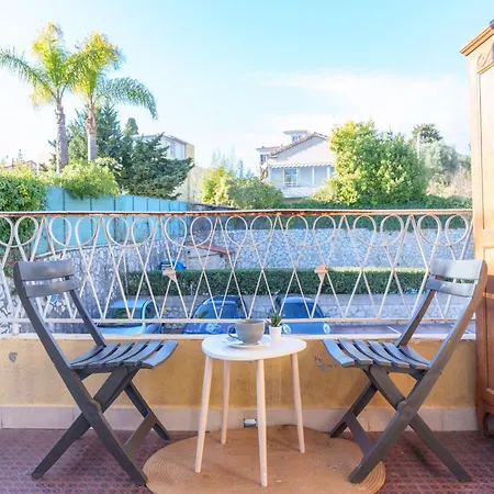 Le Léo, Terrasse - Parking - Piscine - Netflix Villeneuve-Loubet