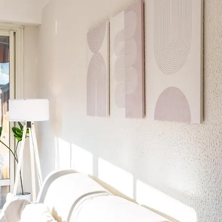 Le Leo - Terrasse, Parking, Piscine, Netflix Lägenhet *