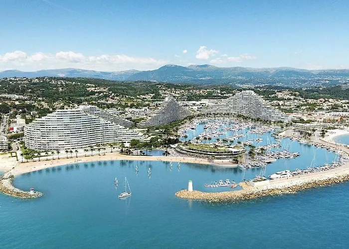 Apartment Le Leo - Terrasse, Parking, Piscine, Netflix Villeneuve-Loubet
